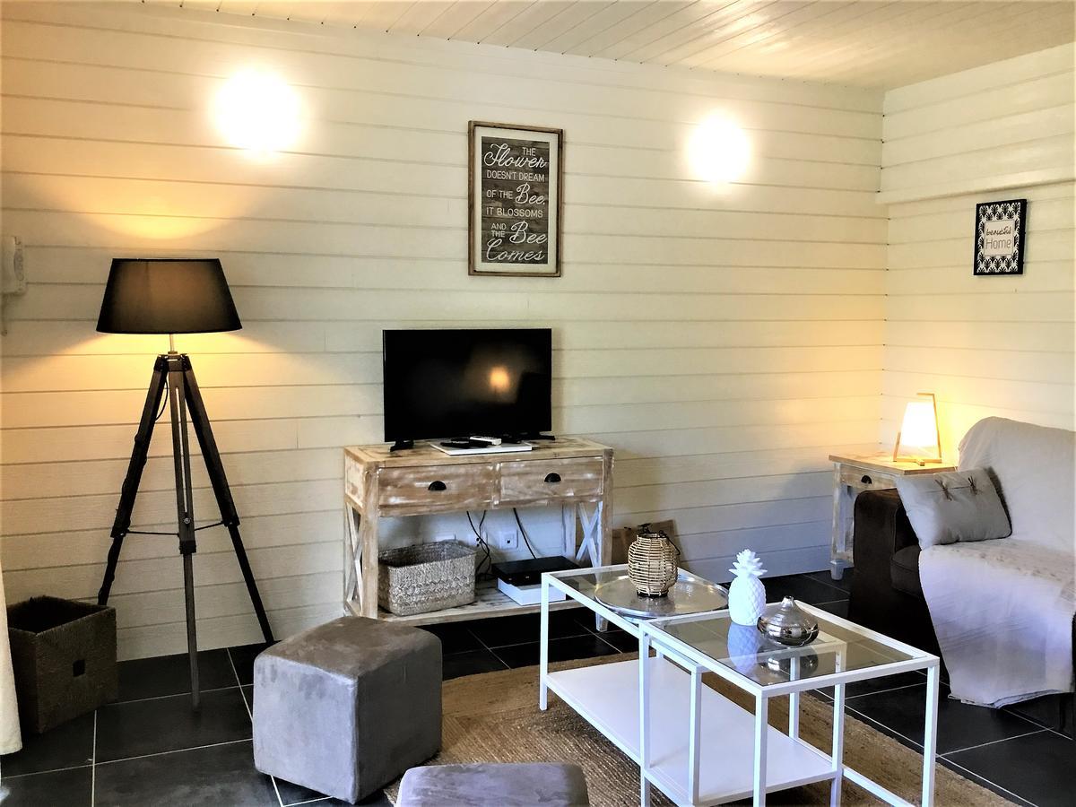 Studio La Voile Blanche La Baie-Orientale Extérieur photo